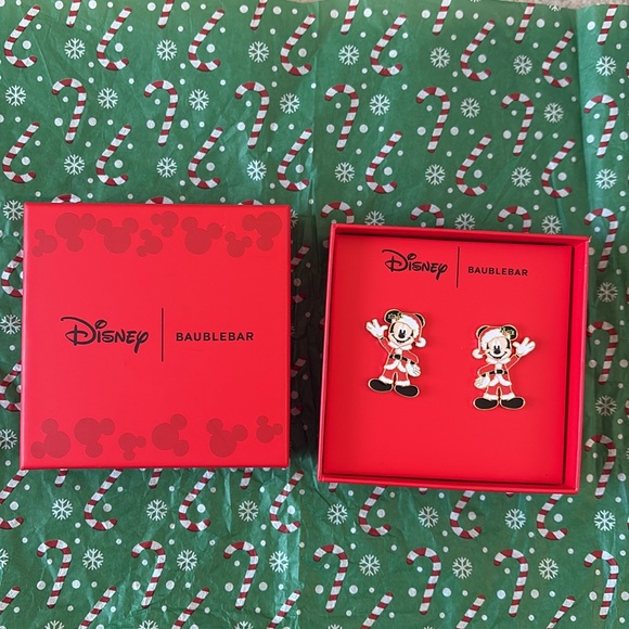 Disney X Baublebar Holiday Mickey Mouse Enamel Santa Clause Statement Earrings - Picture 5 of 6